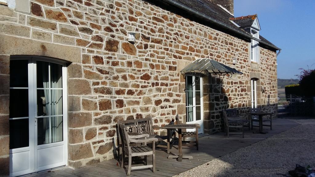 مبيت وإفطار Pleudihen-sur-Rance Le Jardin A Mordreuc المظهر الخارجي الصورة