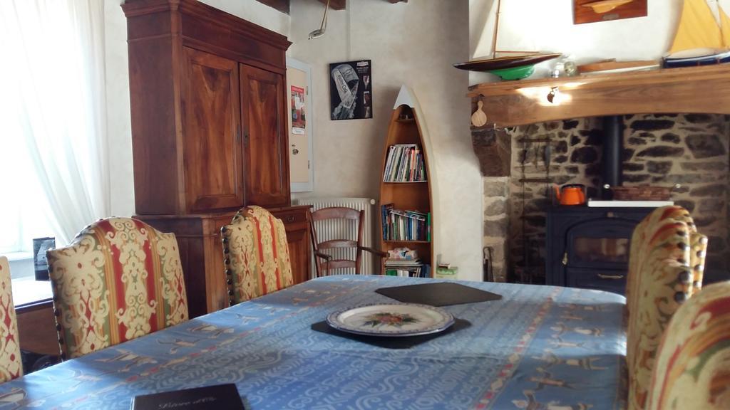 مبيت وإفطار Pleudihen-sur-Rance Le Jardin A Mordreuc المظهر الخارجي الصورة